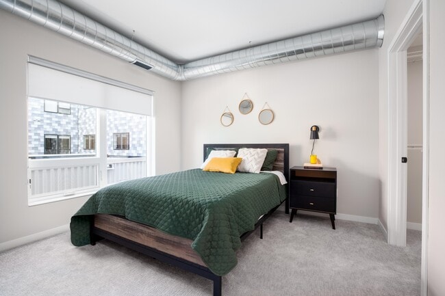 1 Bed/1 Bath - Jade