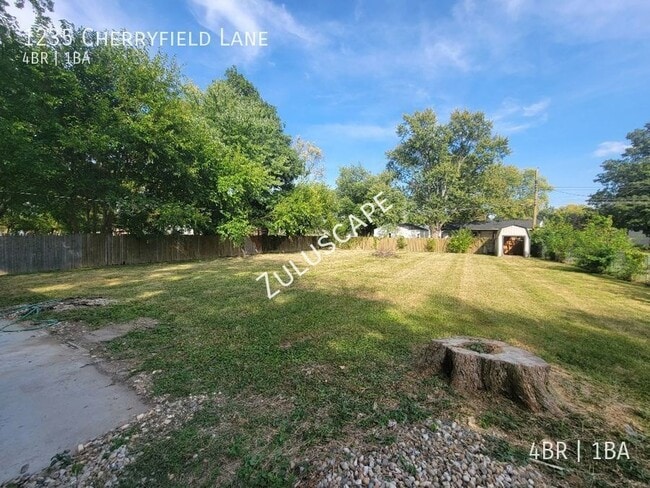 1235 Cherryfield Ln