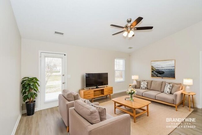 Photo - 1138 Melvin Dr