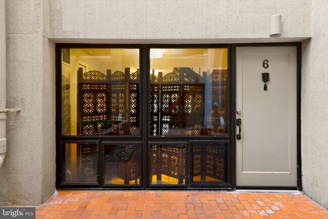 Photo - 1615 Q St NW