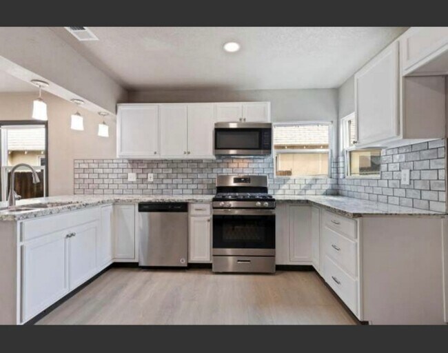 Photo - 4606 E Nevada Ave