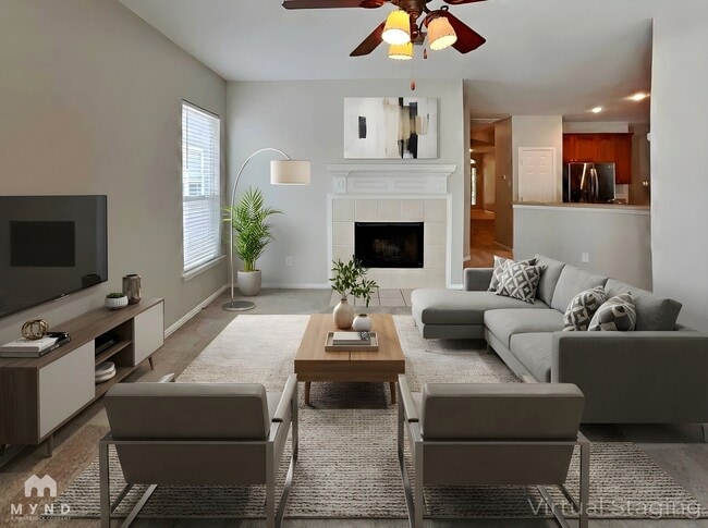 Photo - 1039 Providence Blvd