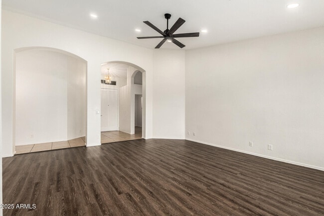 Photo - 1314 S Larkspur St