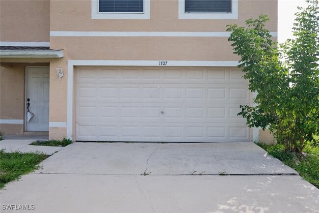 Photo - 1707 SW 4th Pl