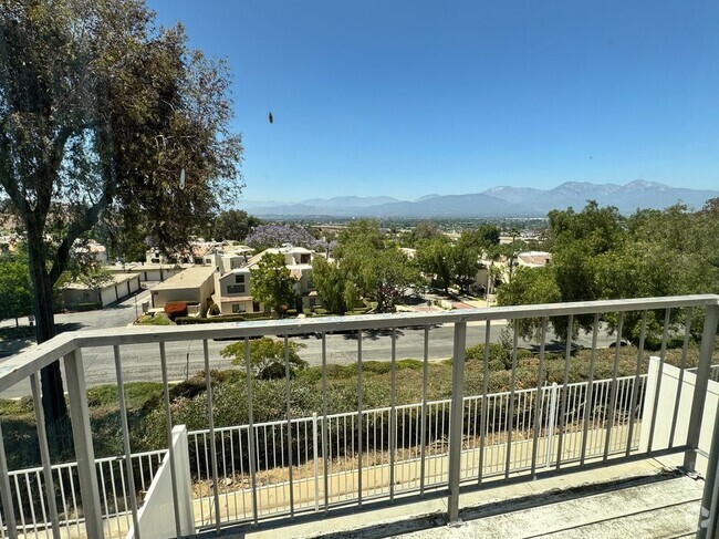 Building Photo - 13162 Pinnacle Ct Rental