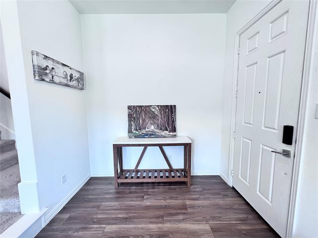 Photo - 3211 Midnight Dr