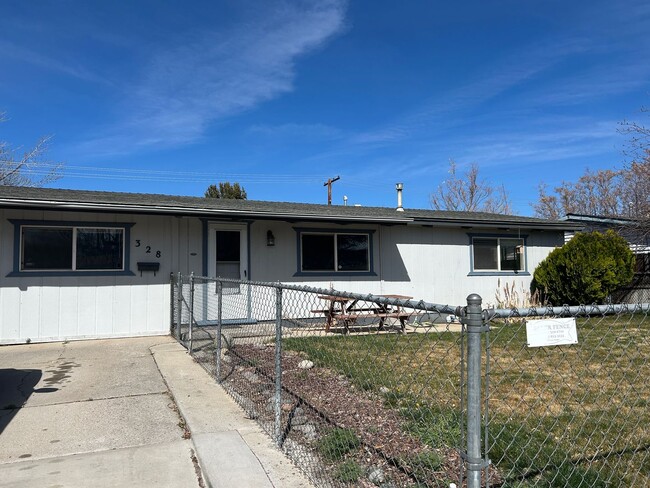 Building Photo - **READY FOR MOVE IN** Sparks Single Story Home