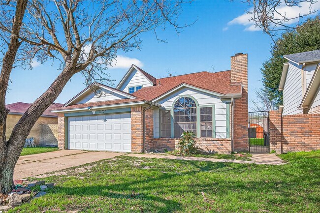 Photo - 10707 Staghill Dr