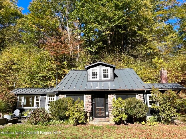 Photo - 654 Watson Hollow Rd