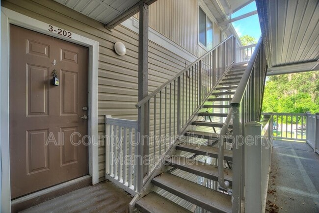 Photo - 4000 SW 23rd St Unit 3-202