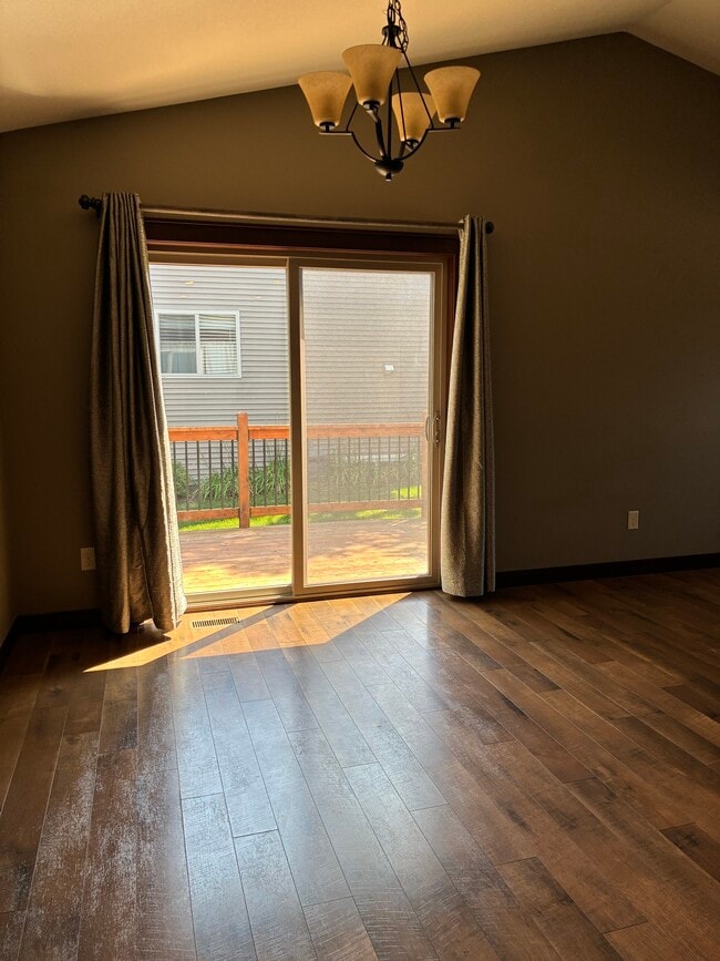Photo - 2850 Swallowtail Ct