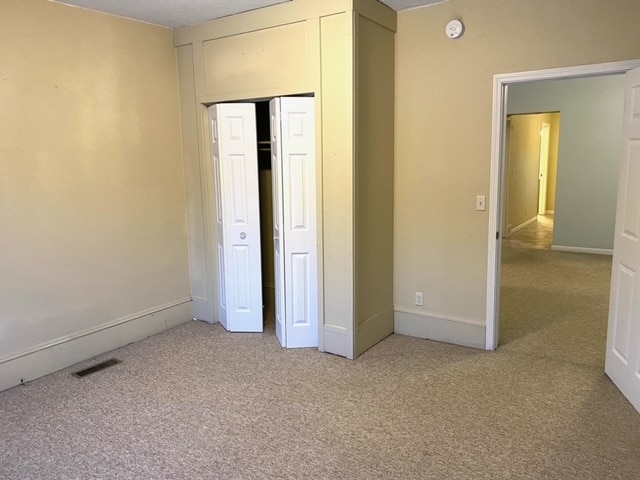 Photo - 319 Niagara Ave Unit Lower