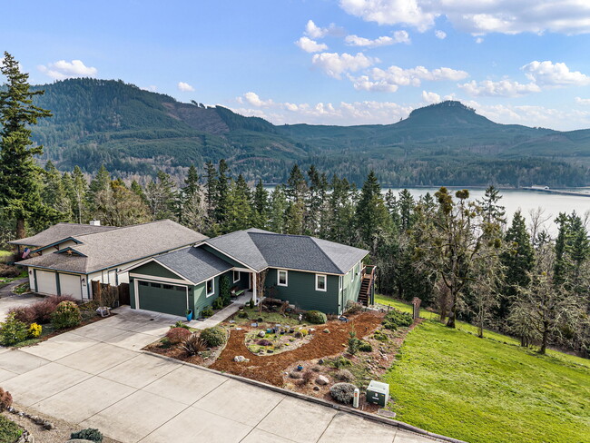 Photo - 530 Sunridge Ln