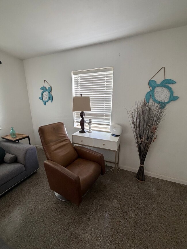Photo - 2130 McKinley St Unit N