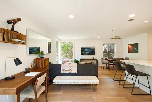 Photo - 2906 Westhill Dr Apartment Unit ID1054230P