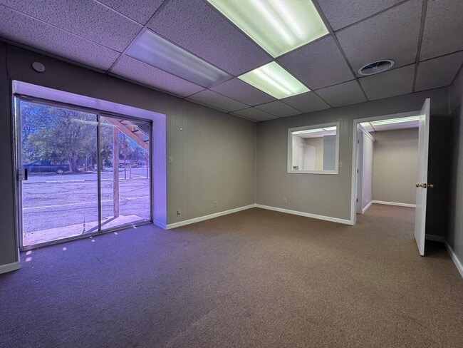 Photo - COMMERCIAL SPACE FOR RENT