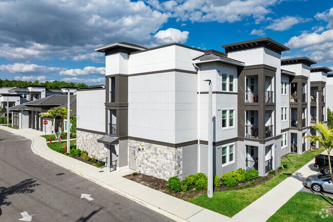 Building Photo - Ekos Santa Barbara Rental