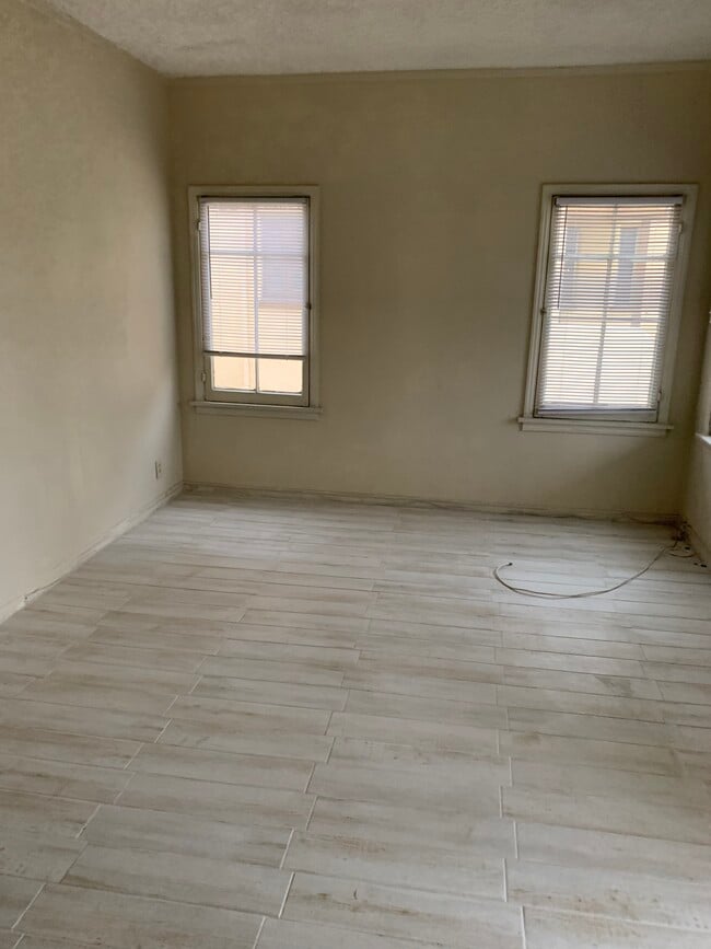 Living Room With Custom Floors - 824 1/2 S Curson Ave Unit 824 1-2
