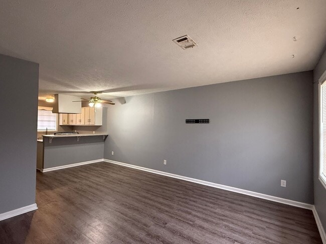 Photo - 1309 Glenn Cir Unit A