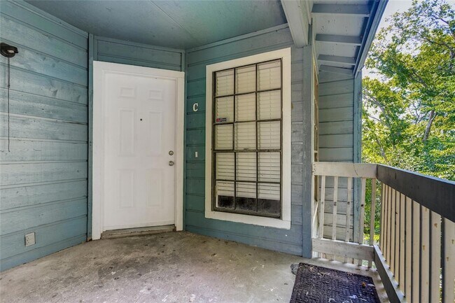 Photo - 11301 Nicole Cove