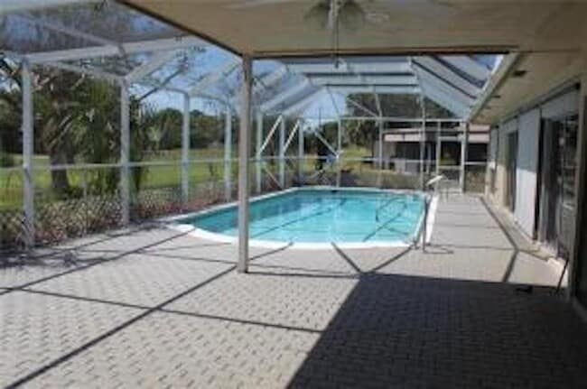 Photo - 4705 Holly Dr