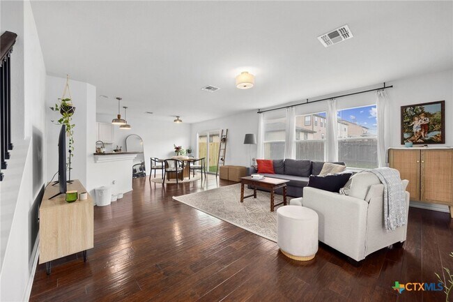 Photo - 1136 Tumbleweed Trail