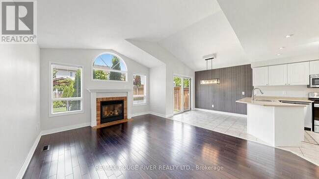 Photo - 66 Telegraph Dr