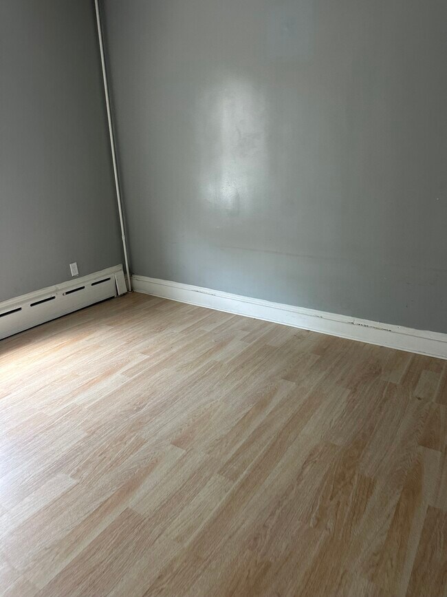 Photo - 351 King Philip St Unit Apt 1N