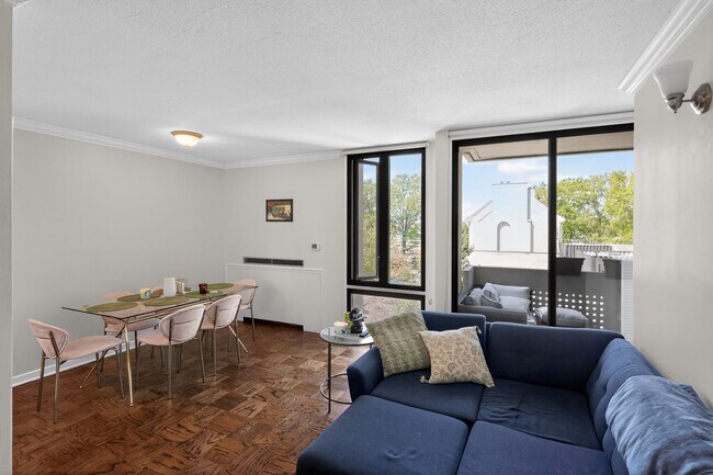 Photo - 429 N St SW