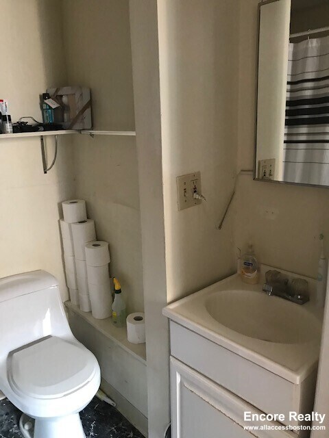 Photo - 4 Watson St Unidad 8T