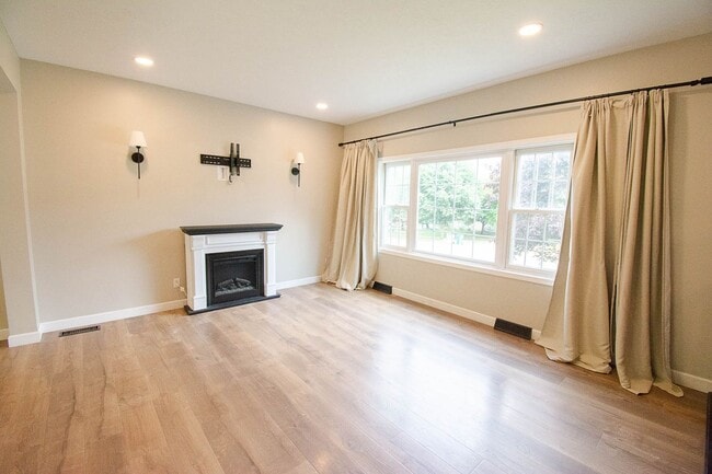 Photo - Beautifully Updated SW 4BR with Private Backyard