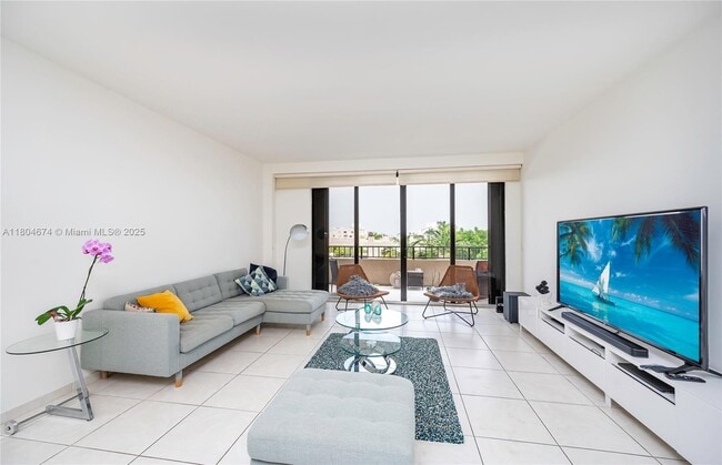 Building Photo - 151 Crandon Blvd Unit 524 Rental