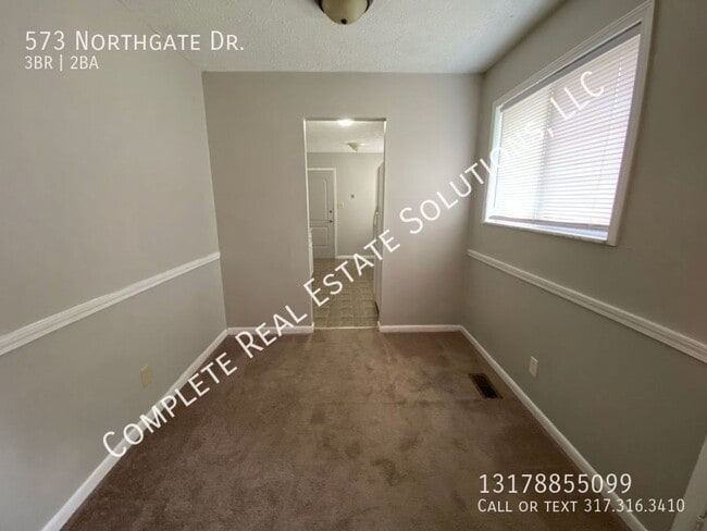 Photo - 573 Northgate Dr