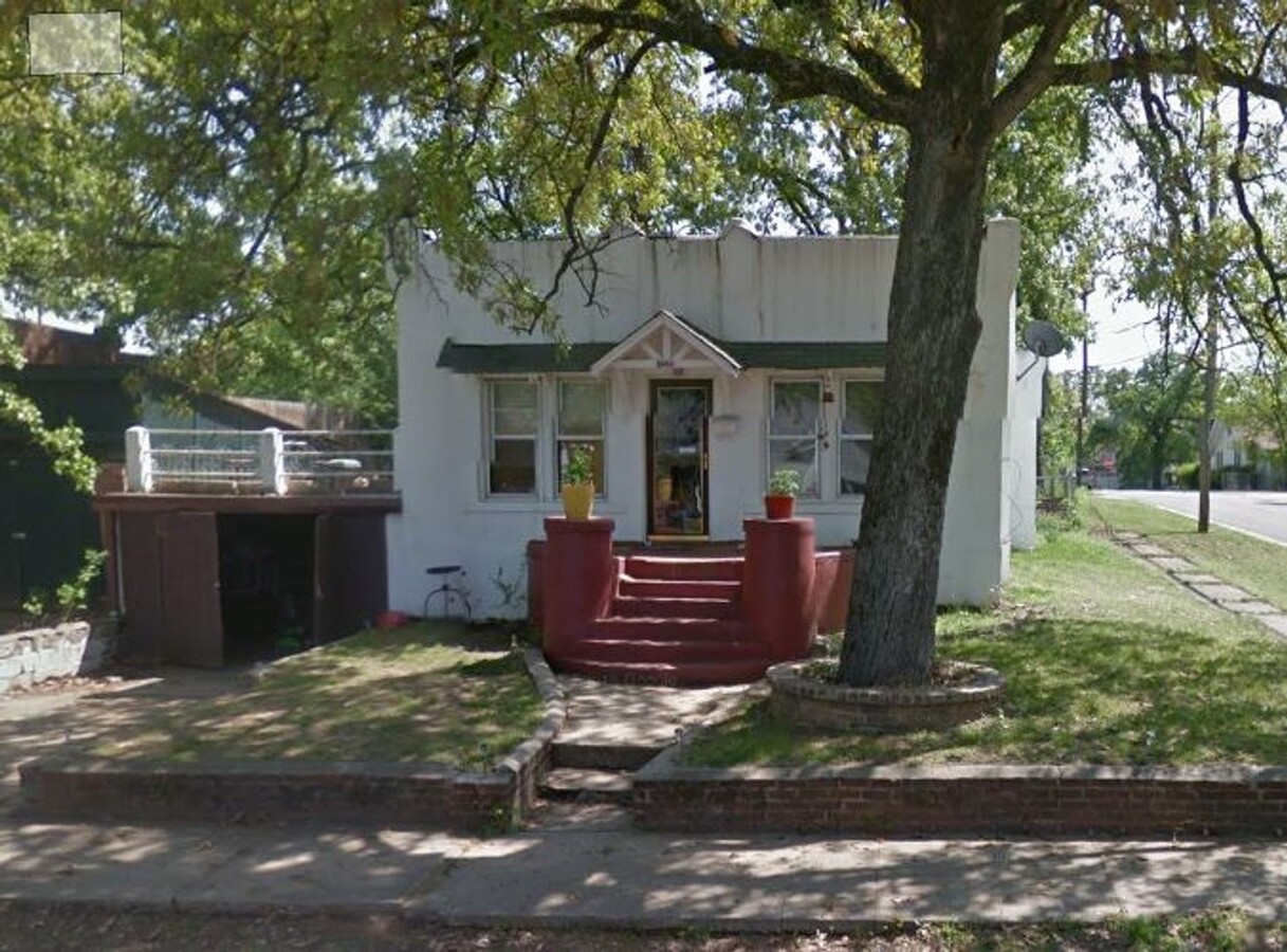 Freshly Updated 2 Bedroom House - Freshly Updated 2 Bedroom House