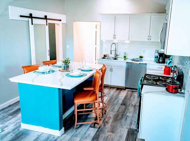 Photo - 2261 Marlboro Dr Unit Upstairs Guest House