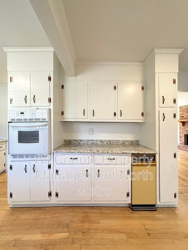 Photo - 1273 Becket Dr NE