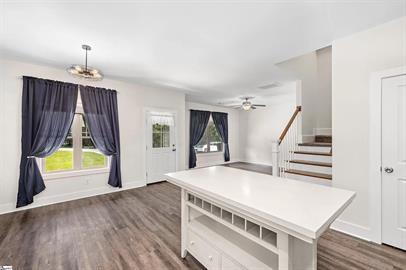 Photo - 3 bed, 2.5 bath on quiet street in Seneca