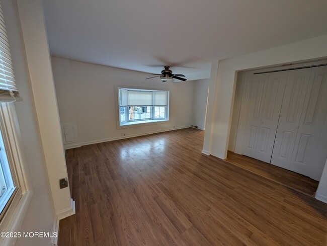 Photo - 171 Center St