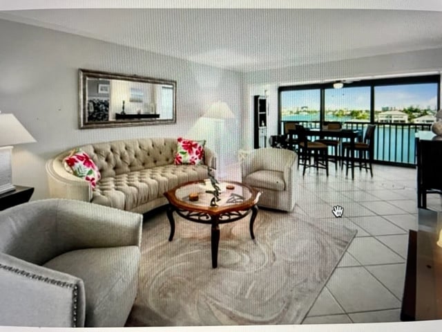 Living Room - 271 Southbay Dr Unit # 152