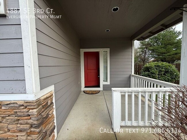 Photo - 4887 SE 3rd Ct