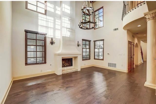 Photo - 2510 N Henderson Ave Unit 4