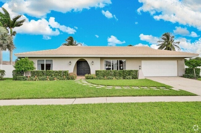 Building Photo - 5660 Golfway Dr Rental