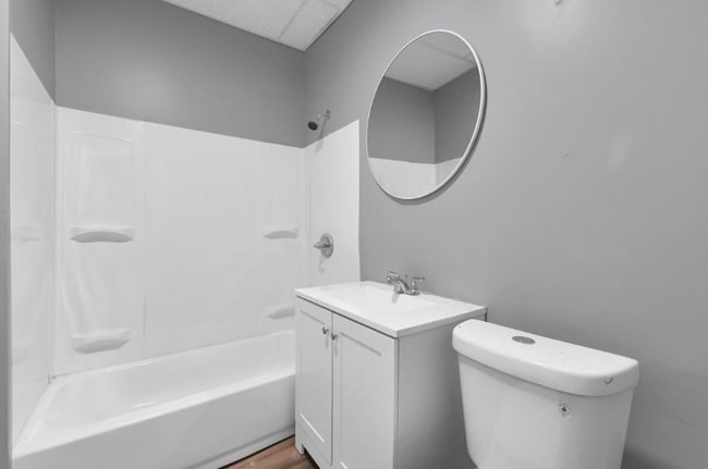 Photo - 1762 Alcoy Rd Unit 1