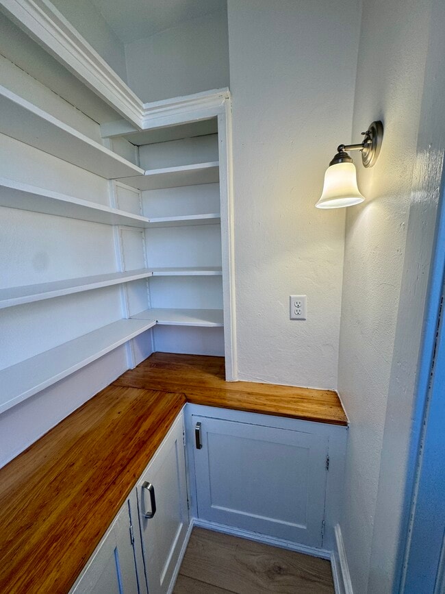 Photo - 2990 S Wentworth Ave