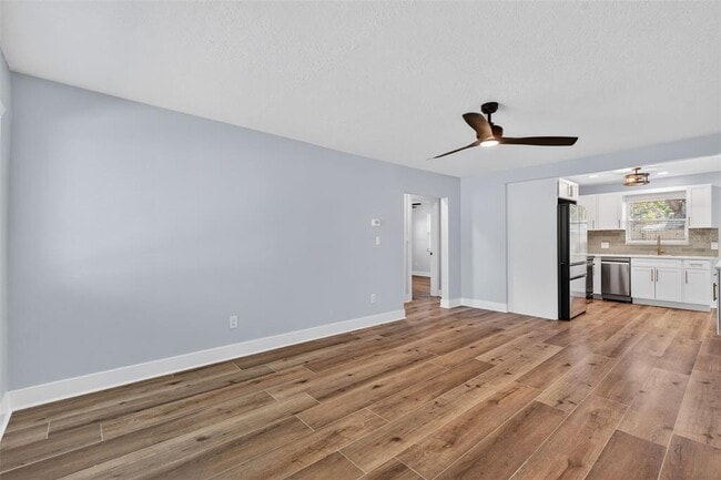 Photo - 1841 Douglas Ave