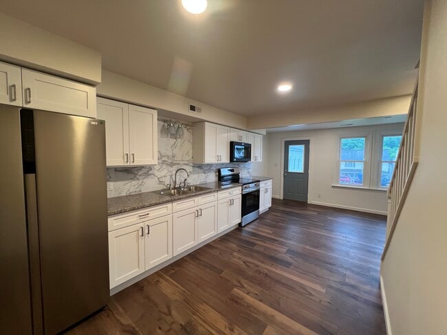 Photo - 247 Washington St Townhome