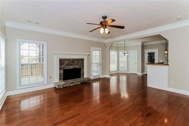 Photo - 129 Northridge Ln