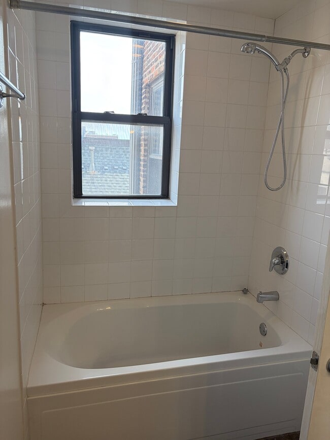 Photo - 4537 S Drexel Blvd Unit 601