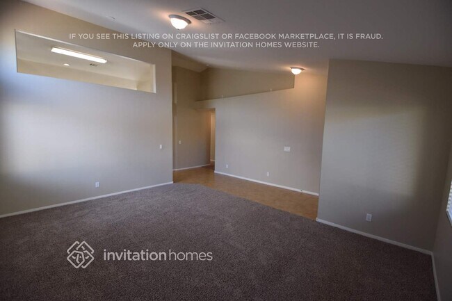 320 Perry Ellis Dr