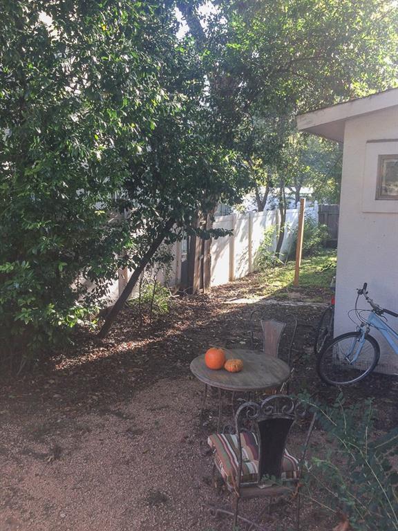 Photo - 3111 Harris Park Ave